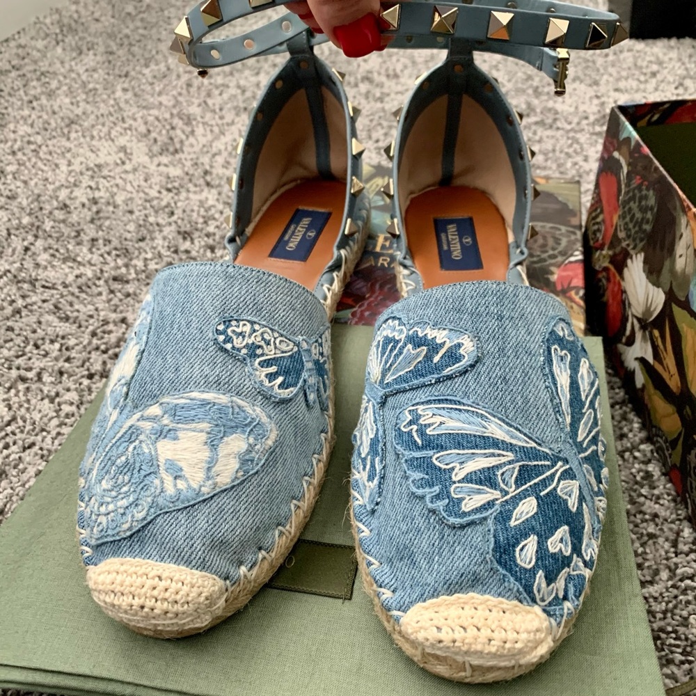 Valentino Rockstud Denim Butterfly Espadrille